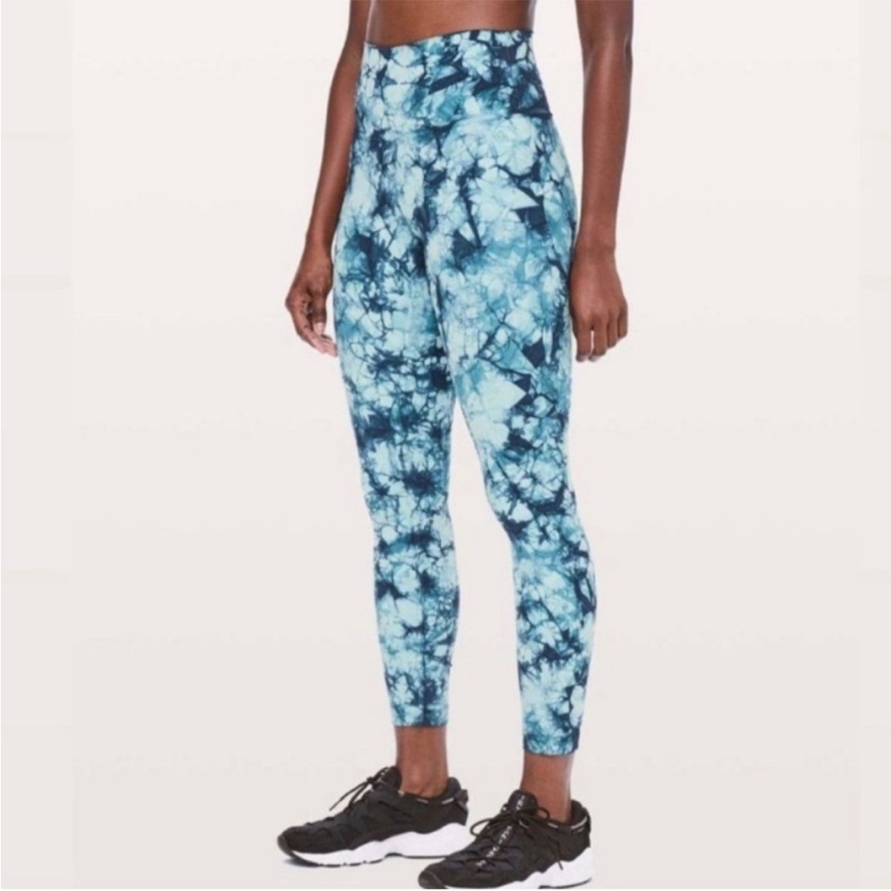 625. NWOT - Lululemon Wunder Under Hi-Rise 7/8 Tight Dual Shibori Luxtreme 25”
